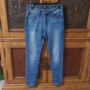 Judy Blue Women's Blue Skinny Jeans